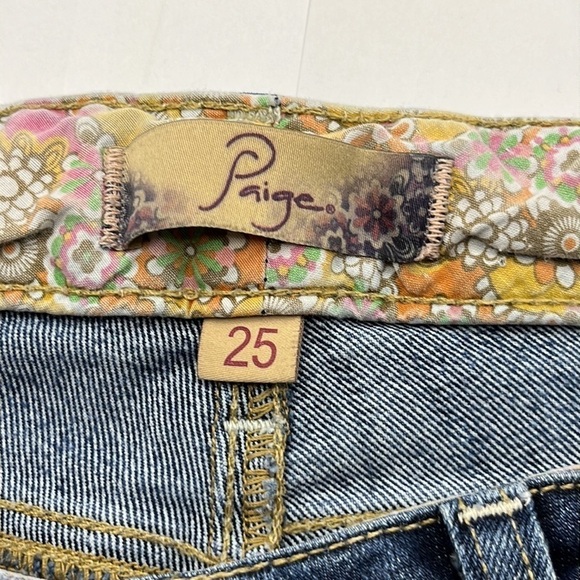 Paige Bermuda Shorts Size 25 - Picture 8 of 16